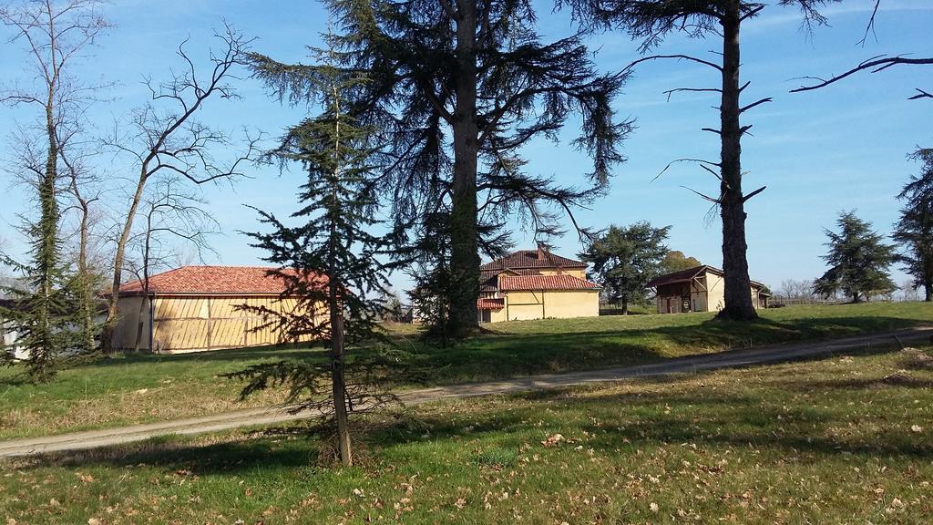 Relais Du Haget Bed & Breakfast Cravenceres Exterior photo
